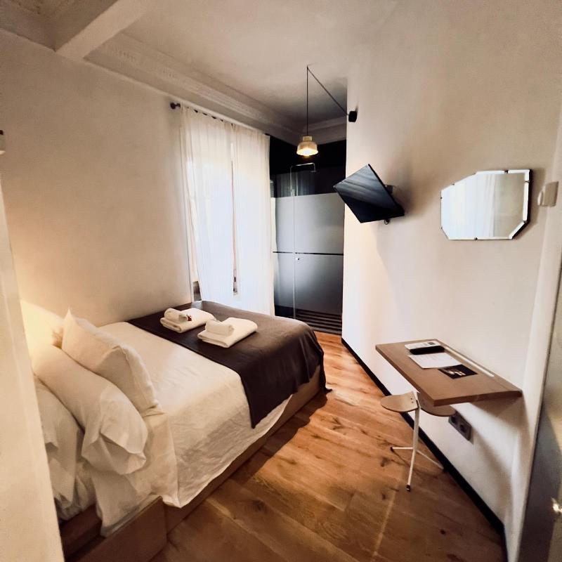 Superior Double Room with Garden View image 2