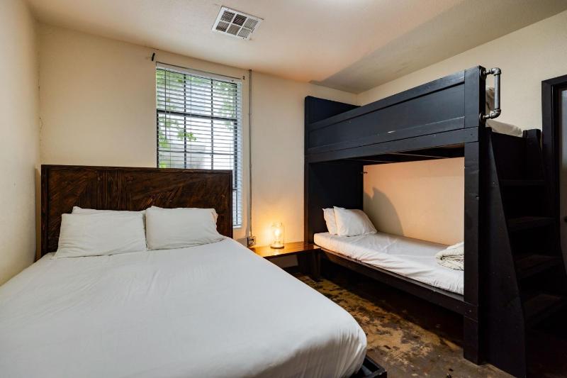 Firehouse Hostel - image 50