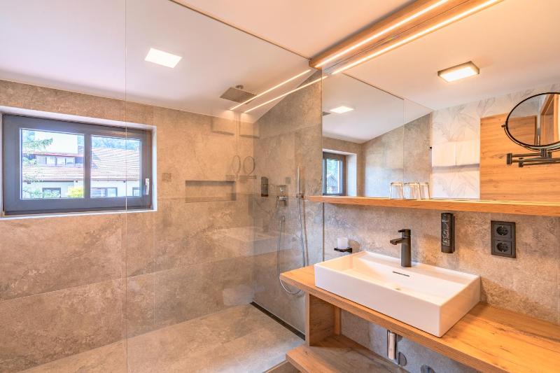 Apartment image 3