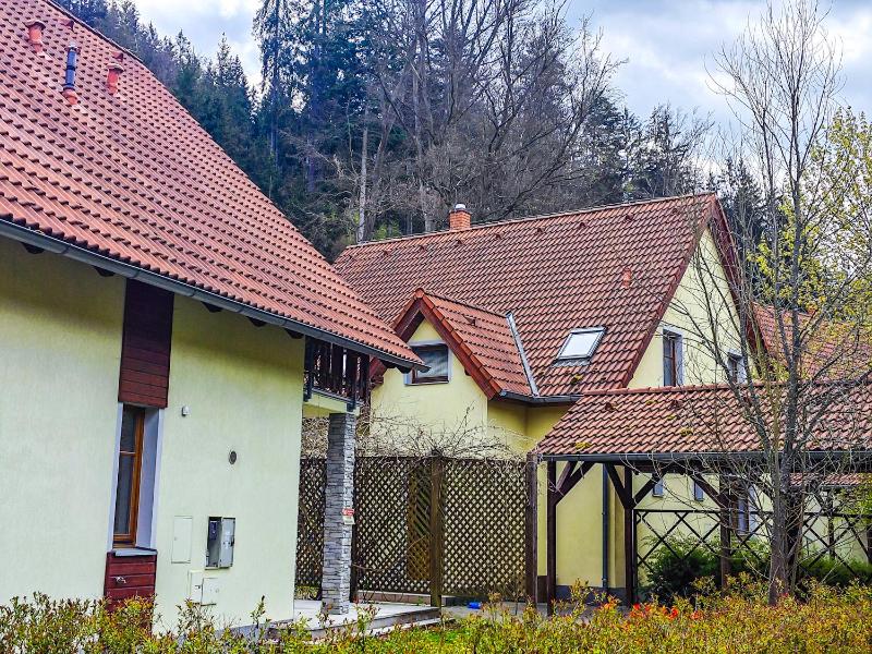 Geyserpark Village - image 17