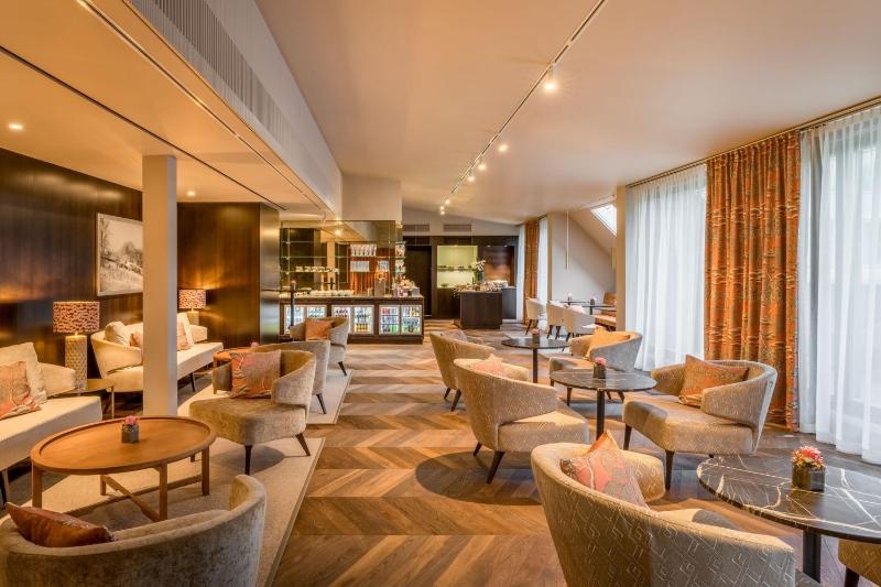 Grand Suite with ETAGE7 Access image 2