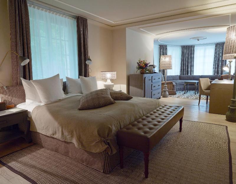 Suite with Park View image 1