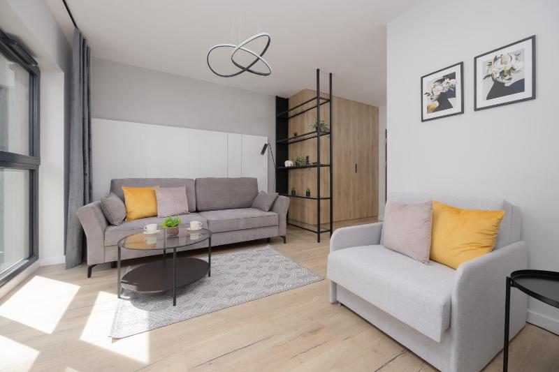 Piękne Studia dla 3 osób & Parking Warszawa by Noclegi Renters - image 4
