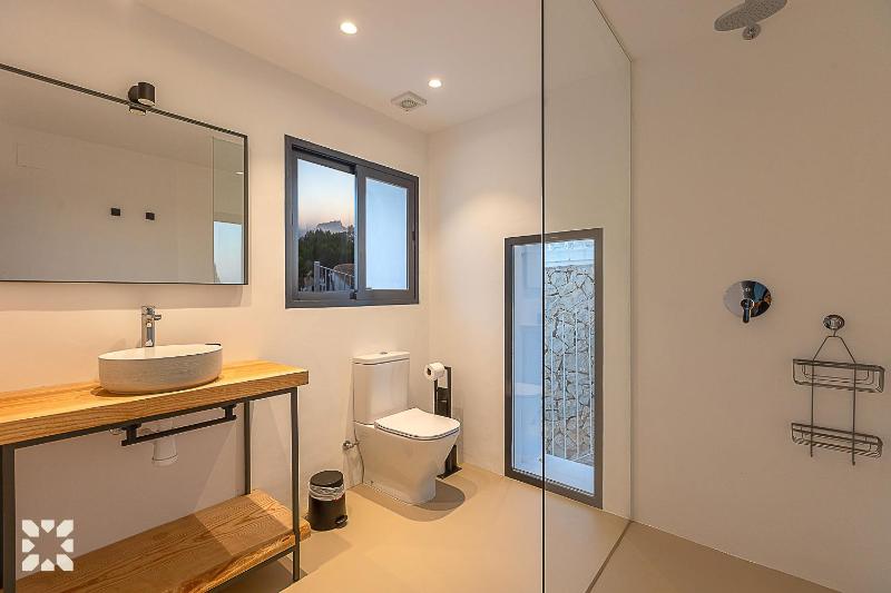 Villa Ikal by Abahana Villas - image 7