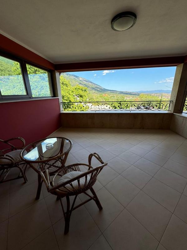 Queen Room with Balcony image 4