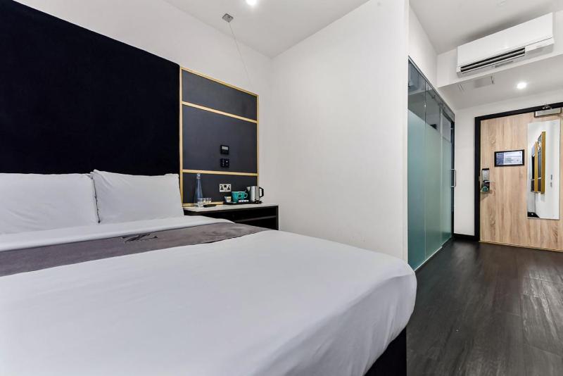 Double Room - Disability Access (Without window) image 4