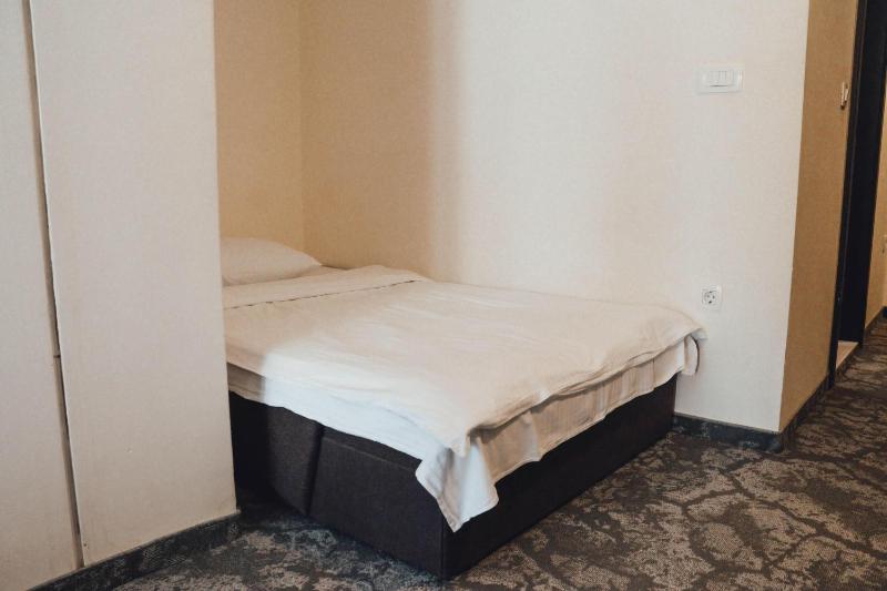 Studio with Terrace image 3