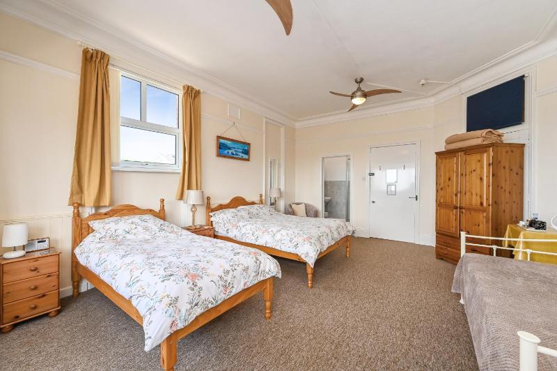 Family Room image 1