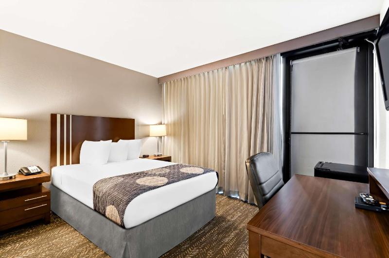 Best Western Yacht Harbor - image 14