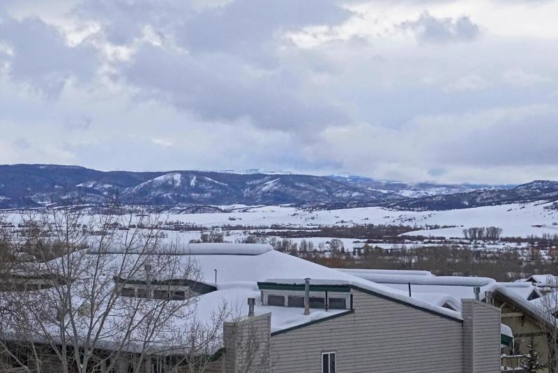 Hot Tub Loft with Balcony Great Views 2 Bedrooms 30 Plus Night Rentals Welcome - image 3