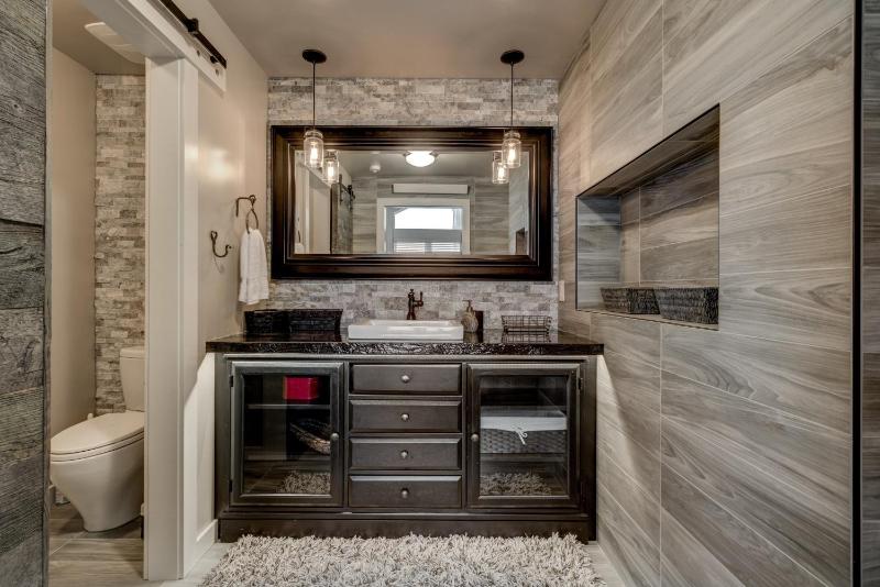 Private Hot Tub with Mountain Views Pet Friendly Quick Walk to Ski Area Base - image 27