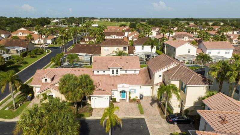 Marvelous 4Bd Close to Disney w Pool at 313 Tuscan Hills - image 40