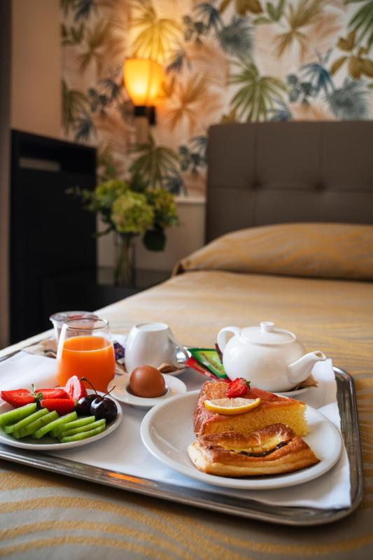 Superior Double or Twin Room image 2