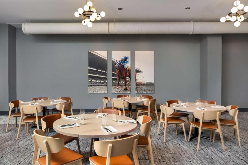 Tempo by Hilton Louisville Downtown NuLu - image 11