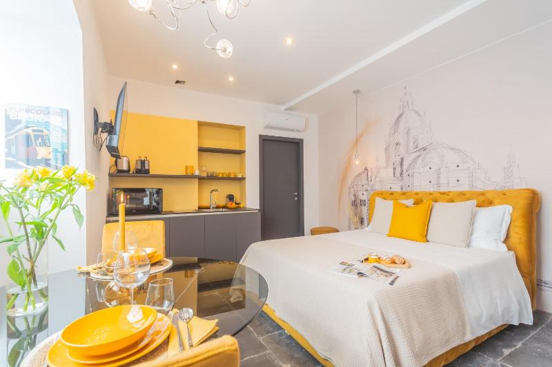 Como Dreams Apartments by Rent All Como - image 28