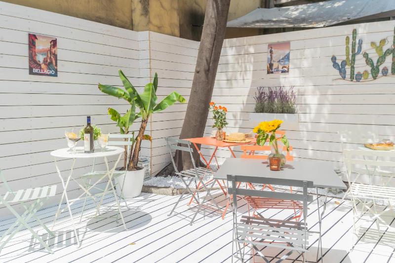 Como Dreams Apartments by Rent All Como - image 33