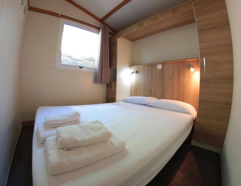 Three-Bedroom Bungalow (6 adults) image 4