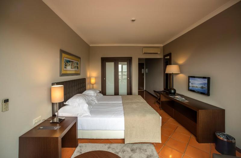 Twin Room with Ria View  (2 Adults + 1 Child) image 2