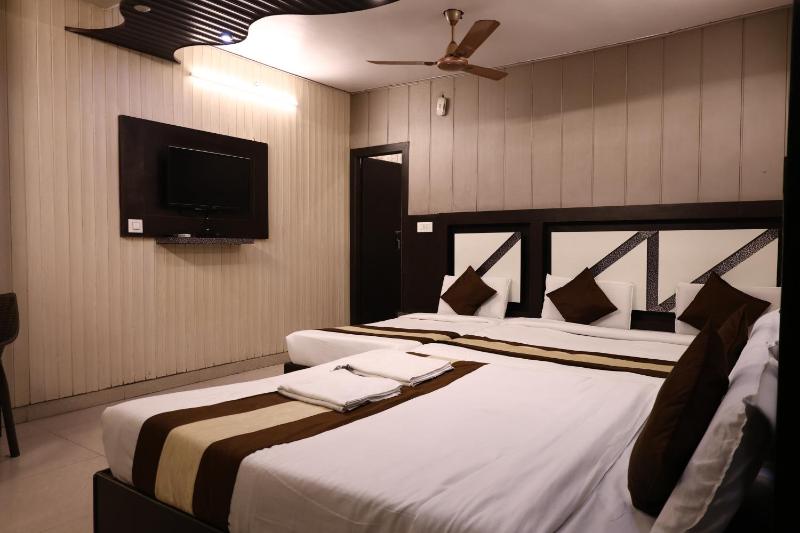 Hotel PardesiHar ki pauri Road Haridwar - image 44
