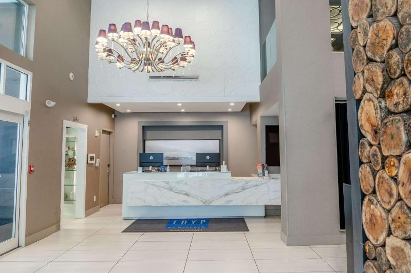 TRYP by Wyndham Savannah - image 40