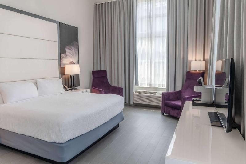 TRYP by Wyndham Savannah - image 36