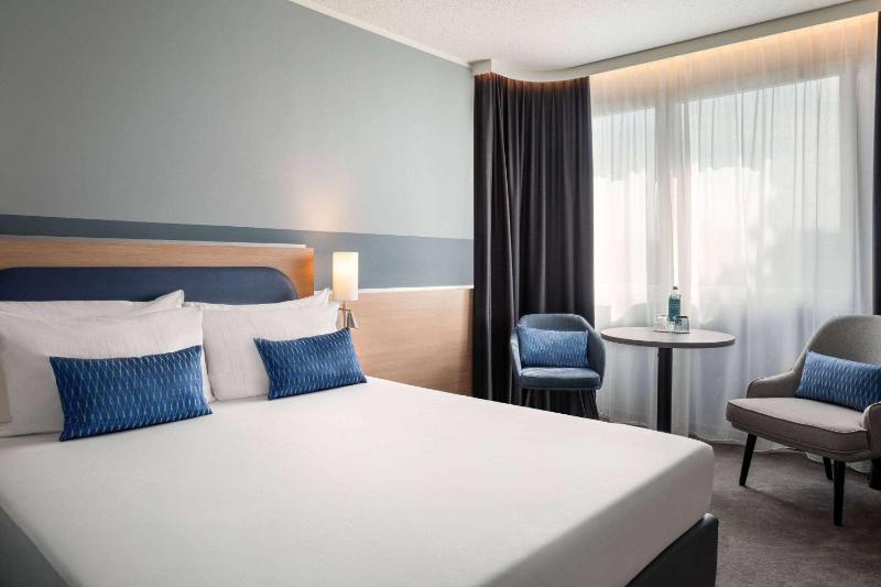 Comfort Room image 3