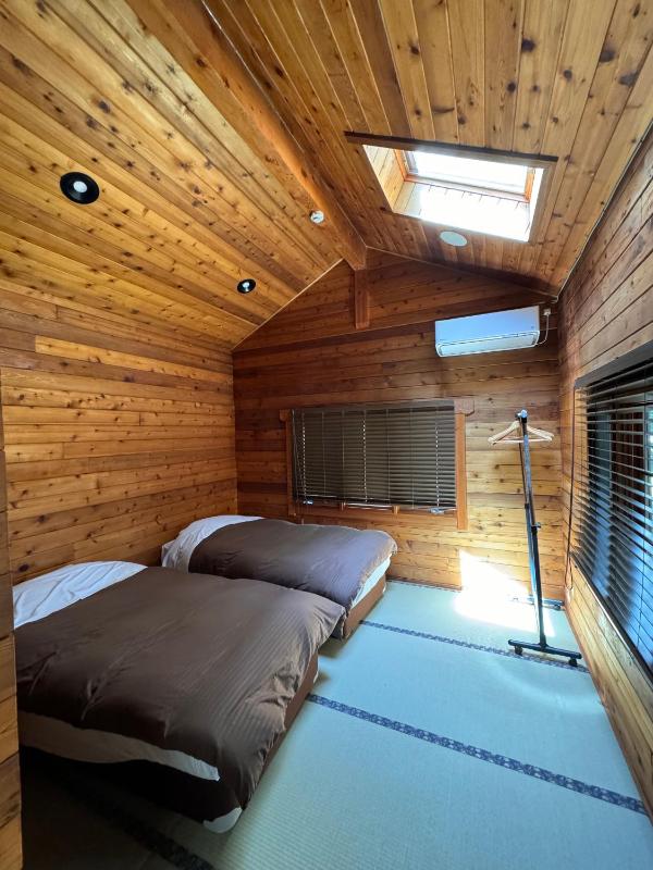 Hakuba Brownie Cottages - image 8