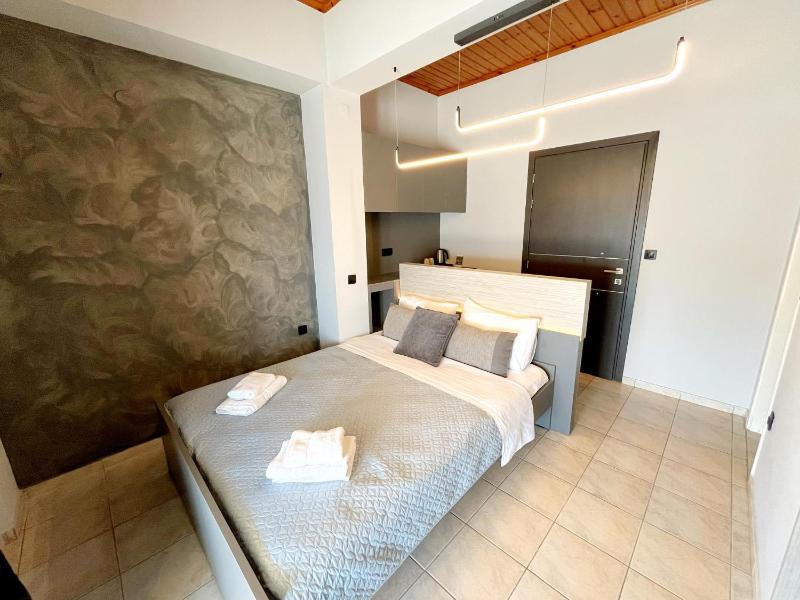 Budget Double Room image 1