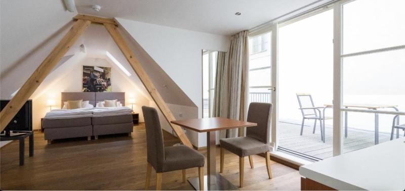 Apartment with Balcony image 4