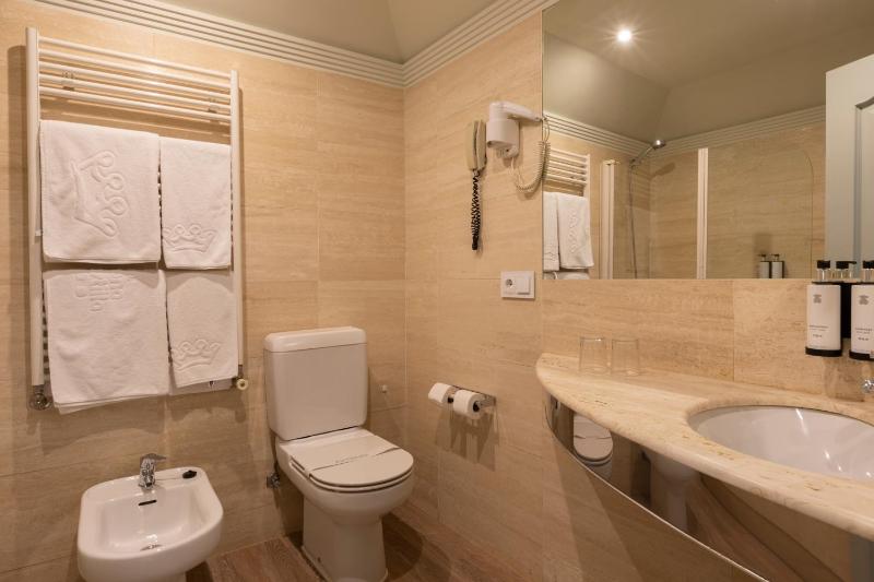 Double Room King Premium Exterior image 2