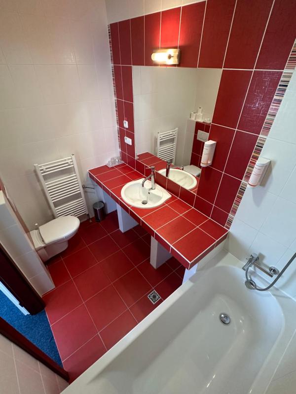 Apartment image 2