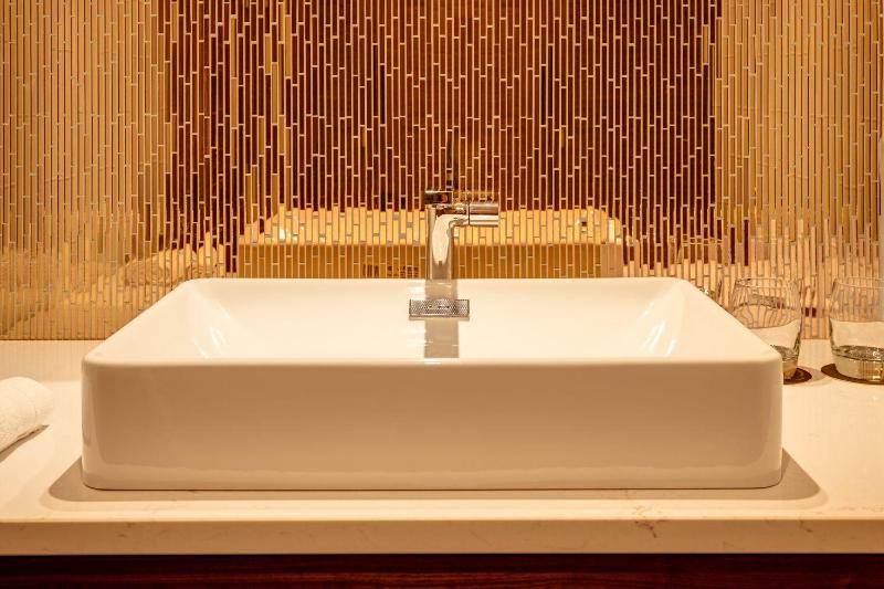 Suite image 3