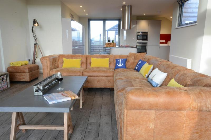 King George Penthouse - image 24