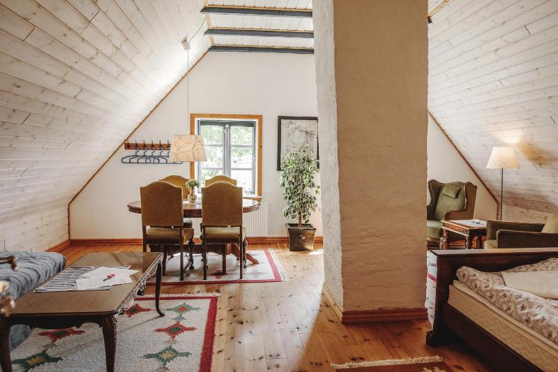 Double Room with Private External Bathroom image 4