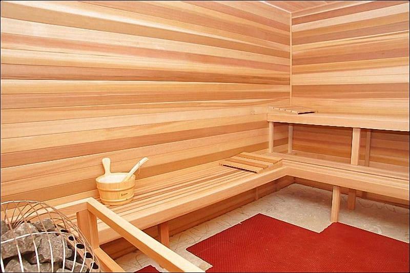 Outdoor Pool and Hot Tub Air Conditioned 135 Steps From Ski Access - image 25