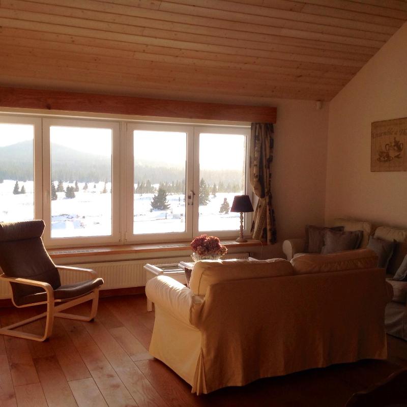 Three-Bedroom Chalet image 3