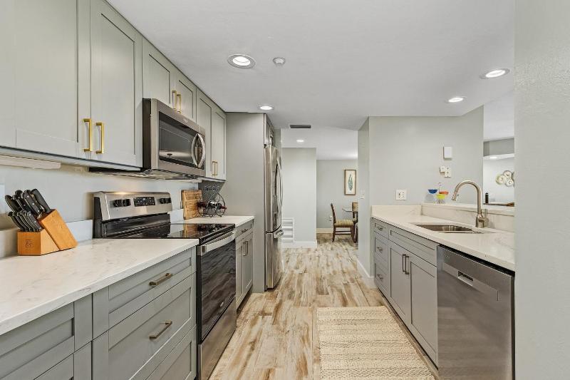 Gullwing #301 - 6620 Estero Blvd condo - image 5