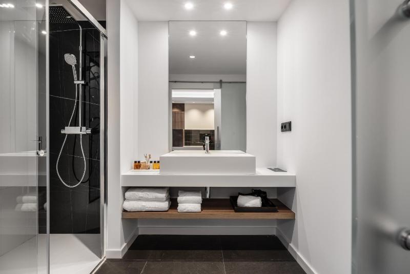 Junior Suite image 2