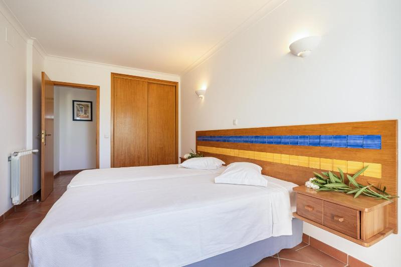 Superior Apartment image 3