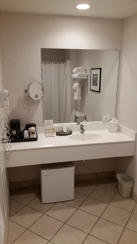 Junior Suite with Bay View image 2