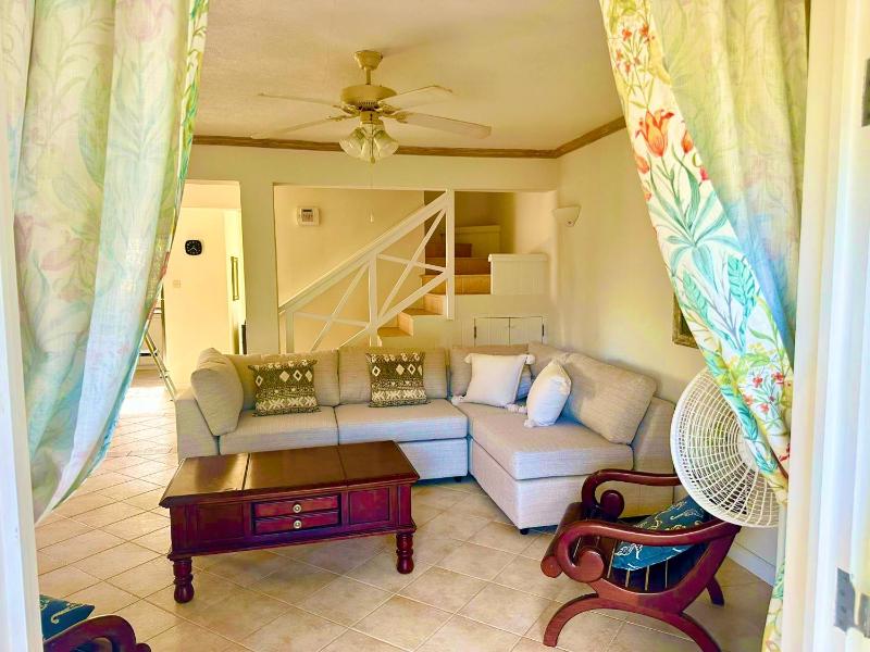 Beach Life Villa - image 8