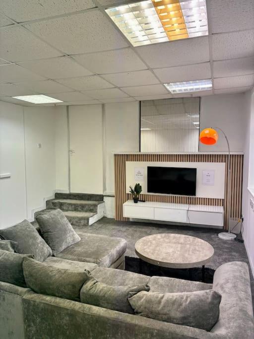 1 bedroom apartment Leicester Images