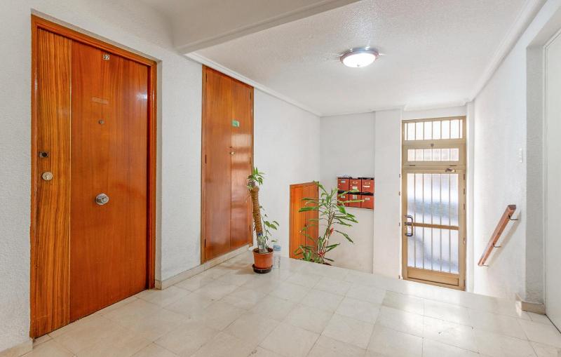 3 Bedroom Nice Apartment In Santa Pola - image 12