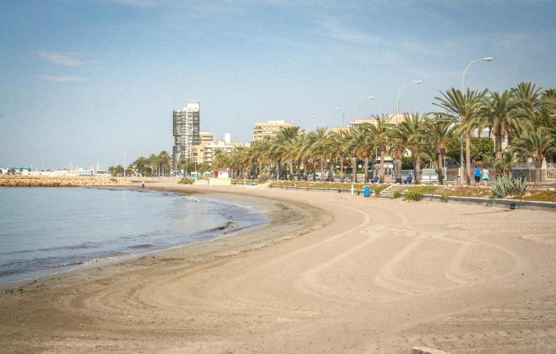 3 Bedroom Nice Apartment In Santa Pola - image 3
