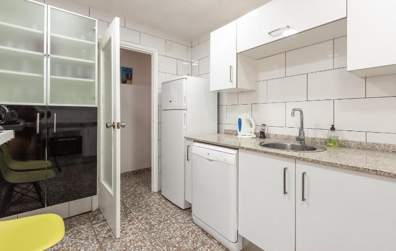 3 Bedroom Nice Apartment In Santa Pola - image 19
