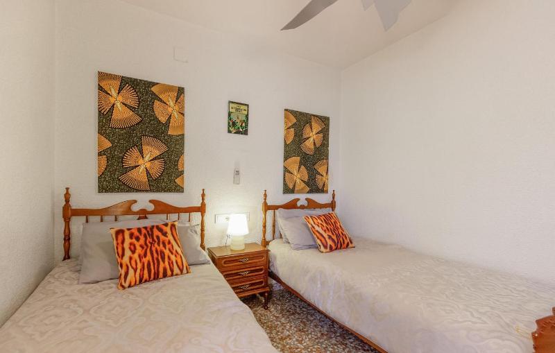 3 Bedroom Nice Apartment In Santa Pola - image 5