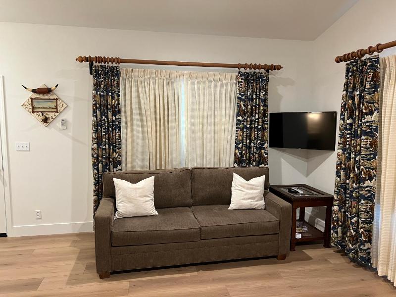 Deluxe Ranch Room image 4