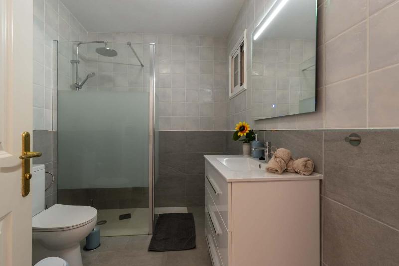 Mirador 24 - One Bed - image 35