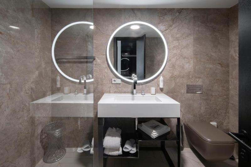 Amsterdam Plaza Hotel & SPA - image 24