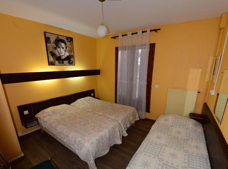 Triple Room image 4